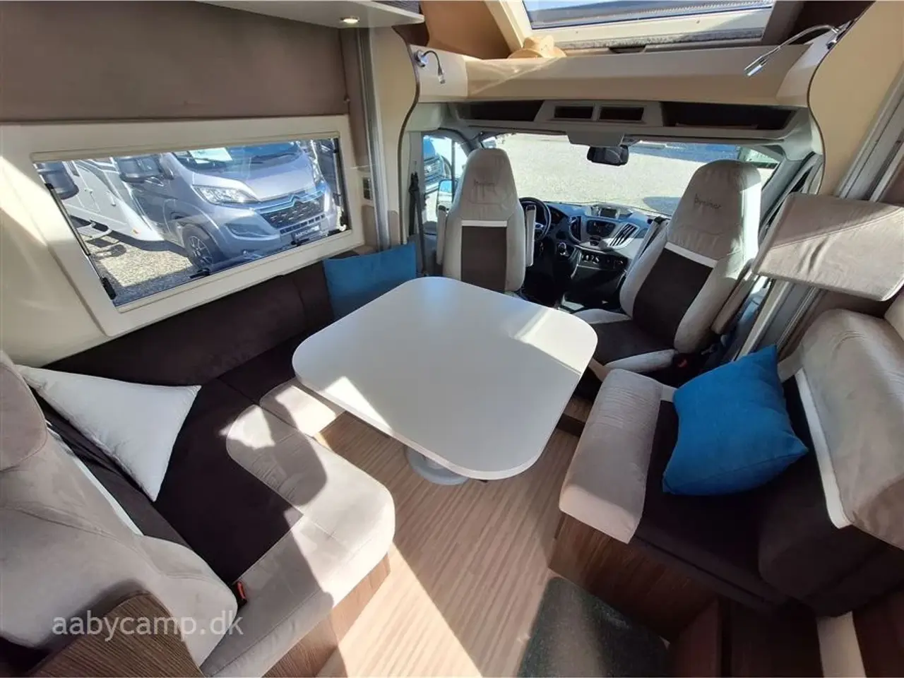 Billede 7 - 2019 - Benimar Tessoro 483 solceller. batteri. markise.duo control. tv. KUN 29,000 km.