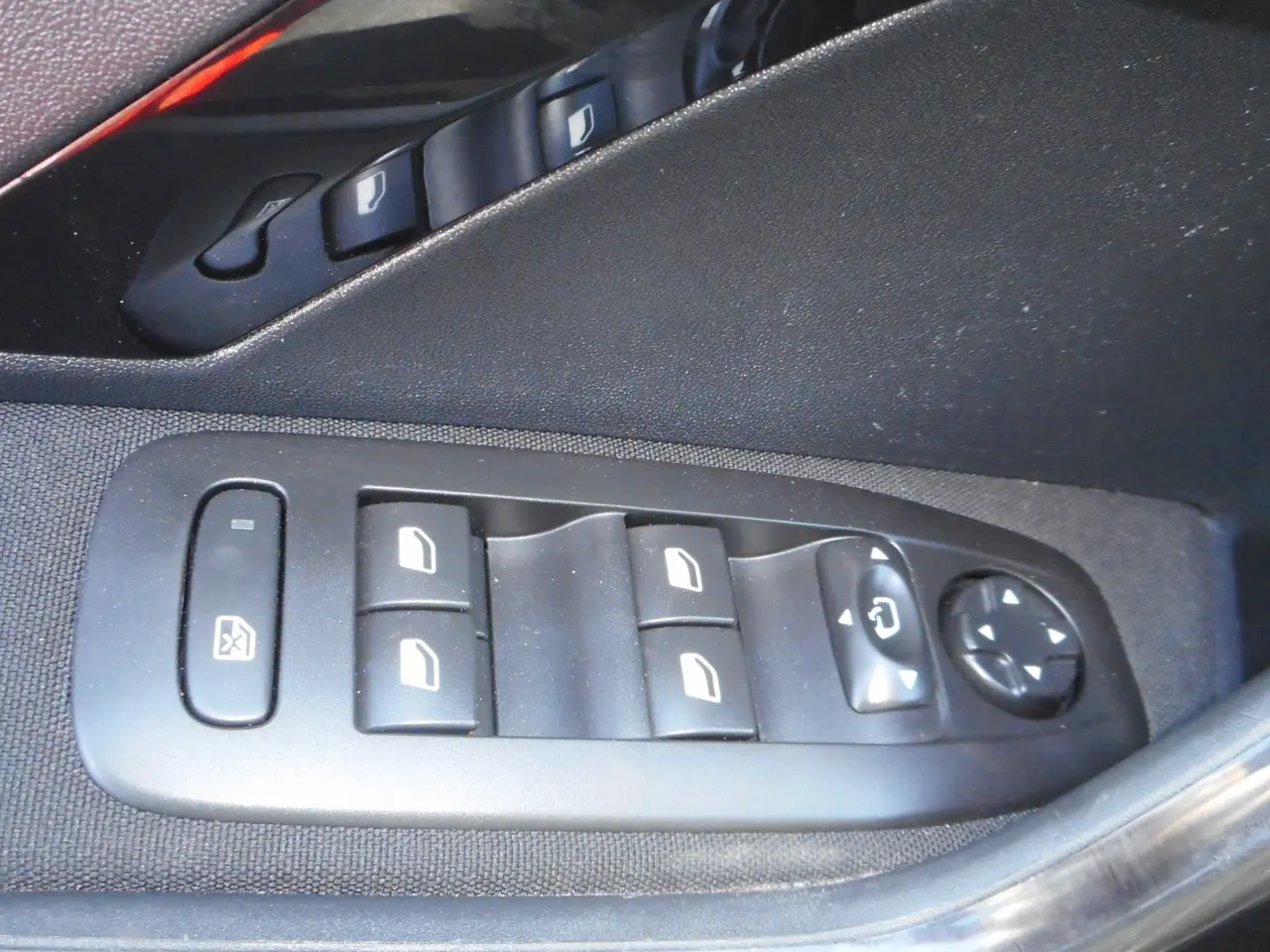 Billede 12 - Peugeot 208 1,6 BlueHDi 100 Allure Sky