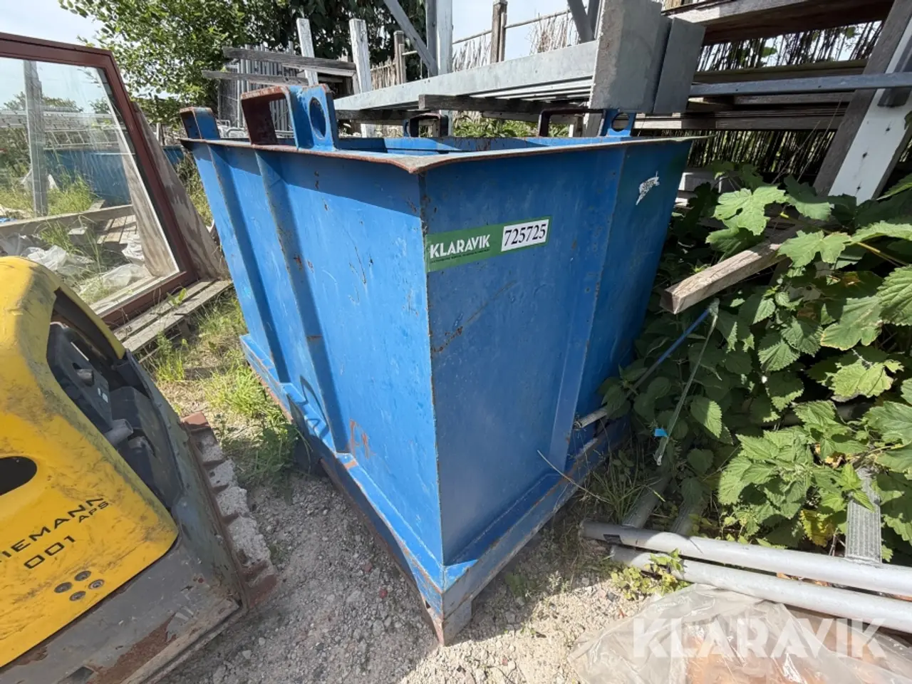 Billede 12 - Materialebeholdere i jern 3 styk