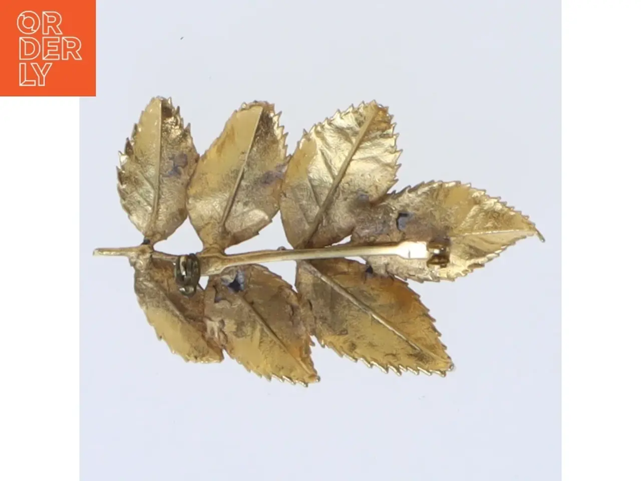 Billede 2 - Bladformet broche (str. 5,5 cm)