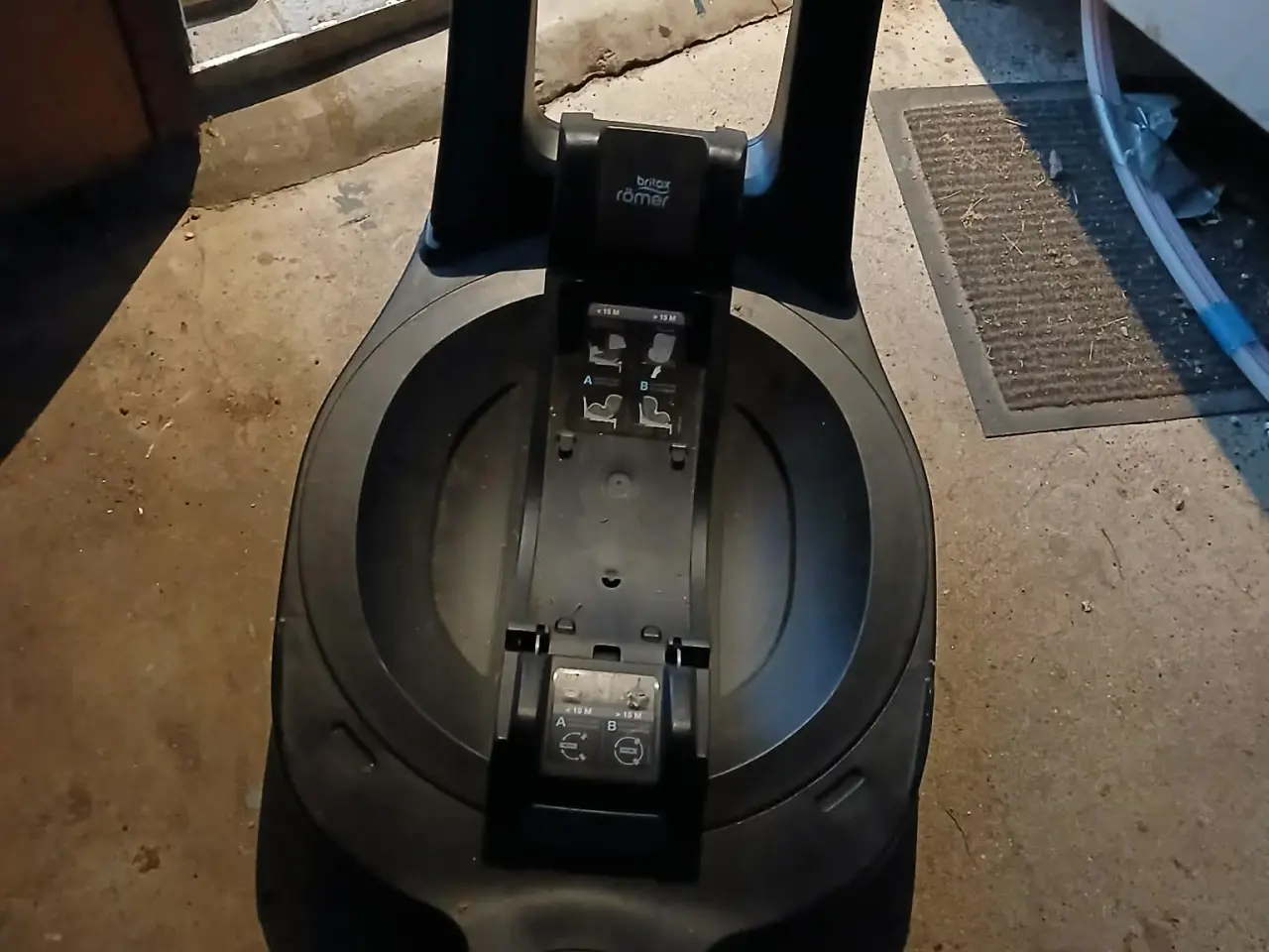 Billede 2 - Britax Römer Autostol, Baby-Safe 3i. og Flex base