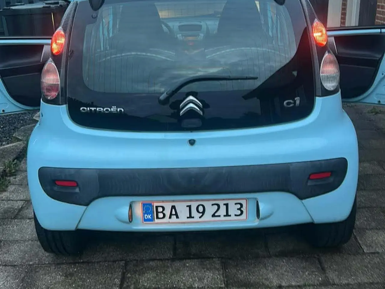 Billede 3 - Fin c1 med a/c og lavt km