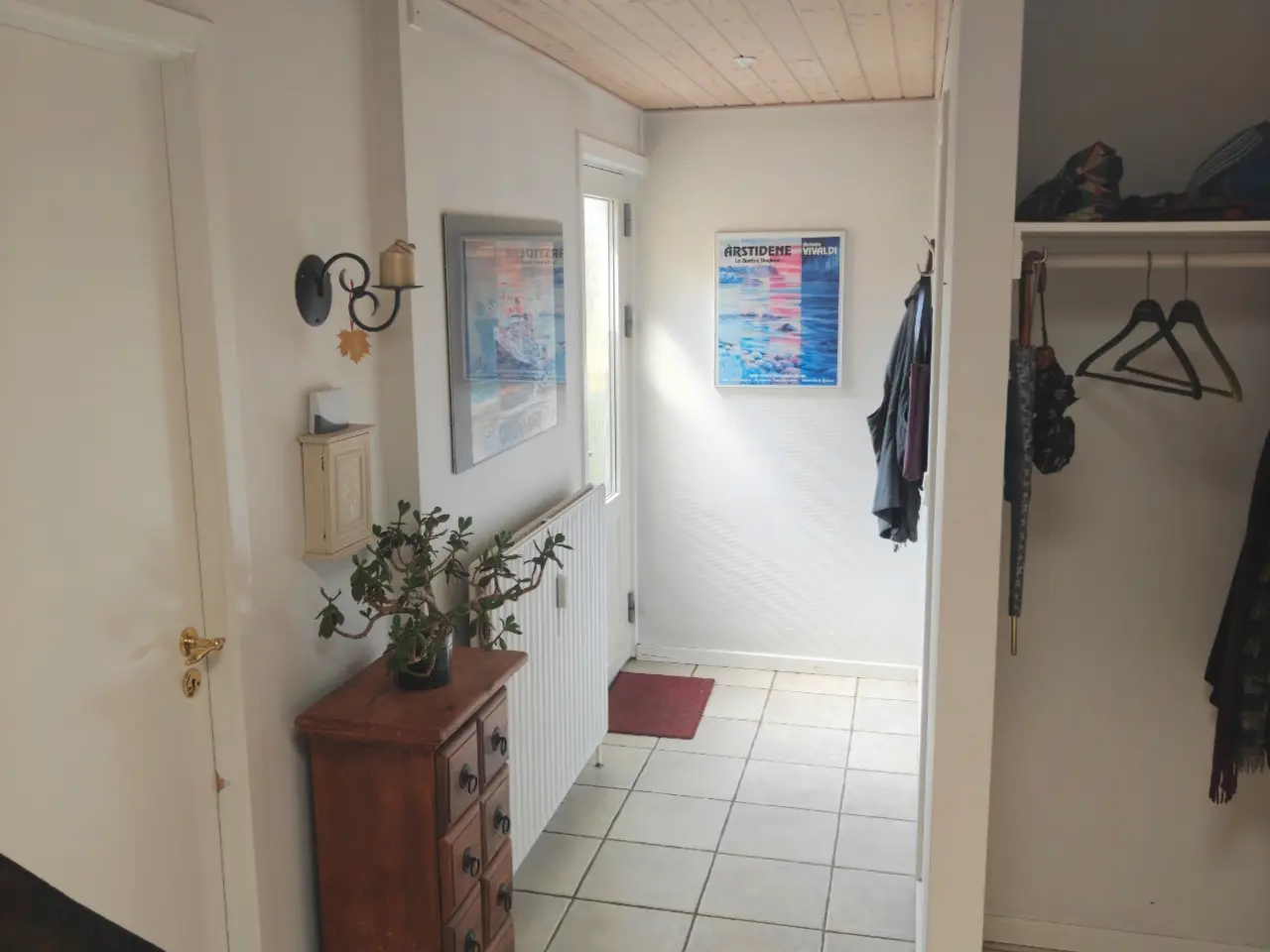 Billede 3 - Godt og gedigent rækkehus med frodig sydvendt gård