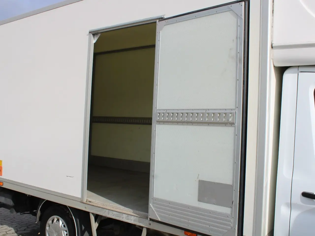 Billede 11 - Ford Transit 350 L4 Chassis 2,0 TDCi 170 Alukasse m/lift FWD