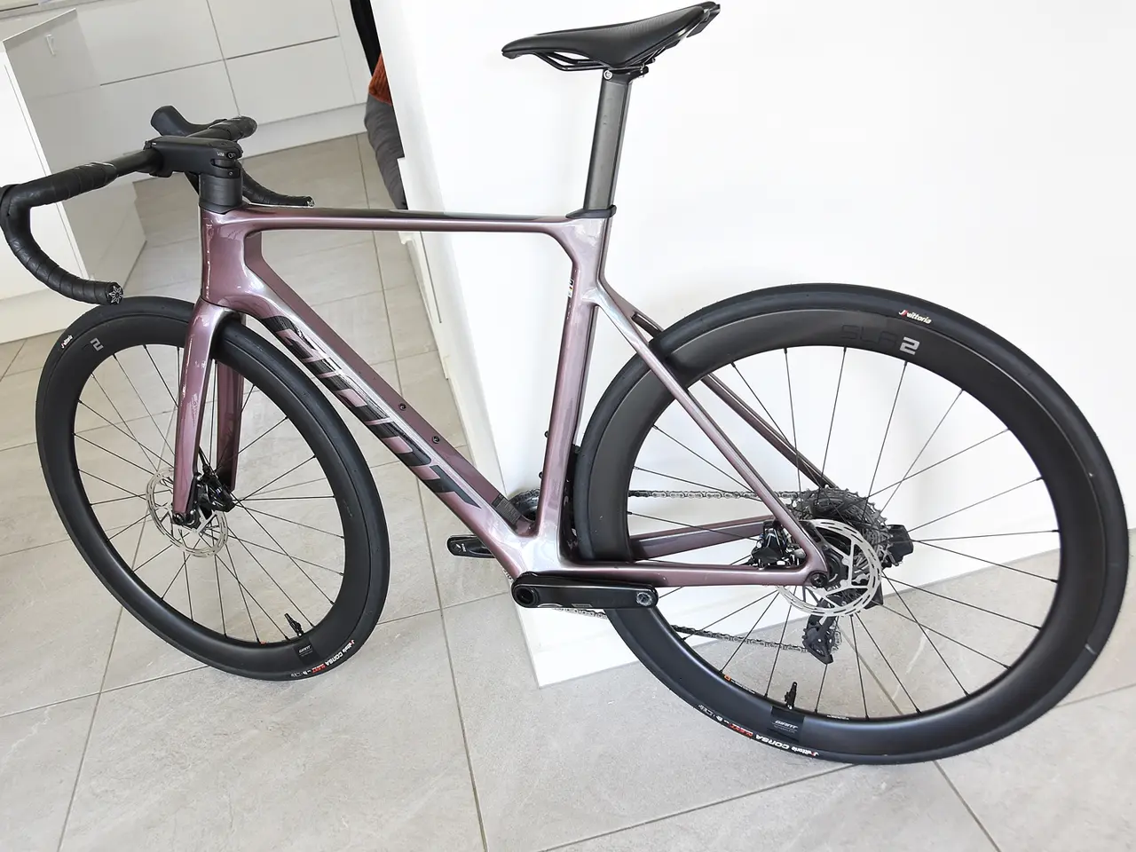 Billede 4 - giant propel advanced 1 Medium størrelse 2024