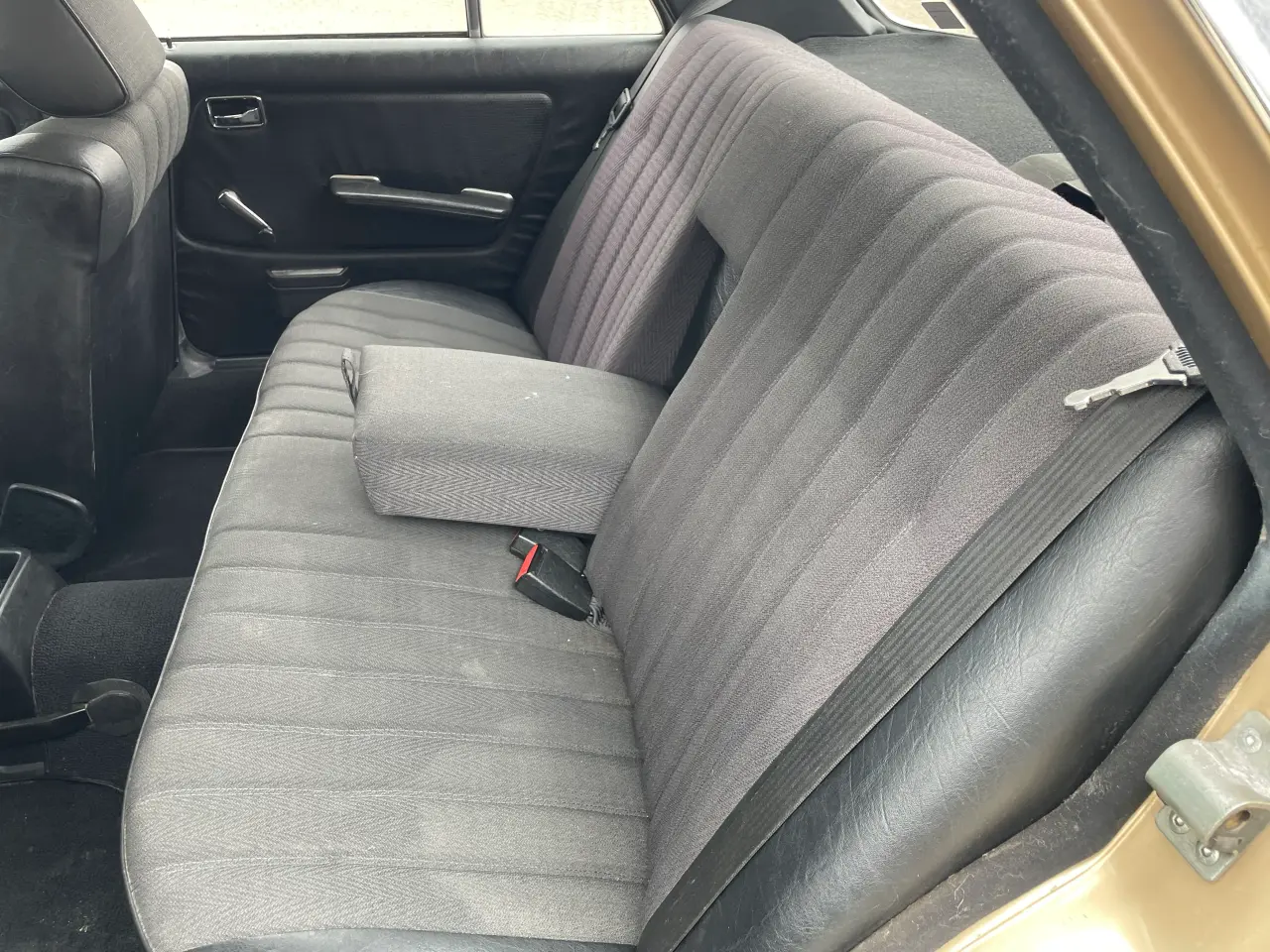 Billede 8 - Veteran Mercedes 230 E