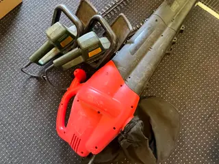 2 stk. hækkeklipper BLACK & DECKER