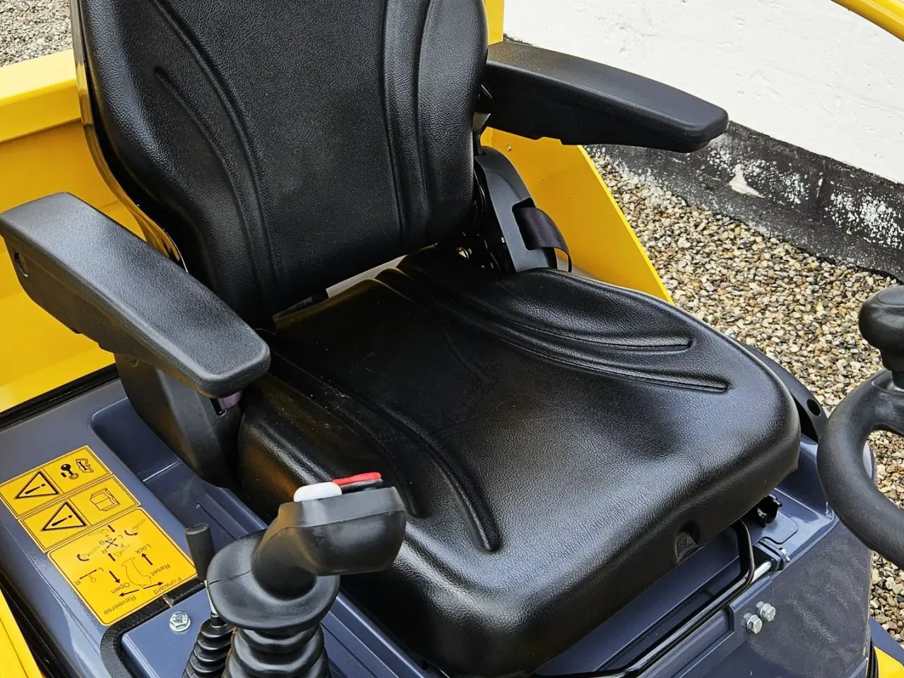 Billede 12 - Eurotrac W11 / fabriksny / skovl & gafler / Kubota motor