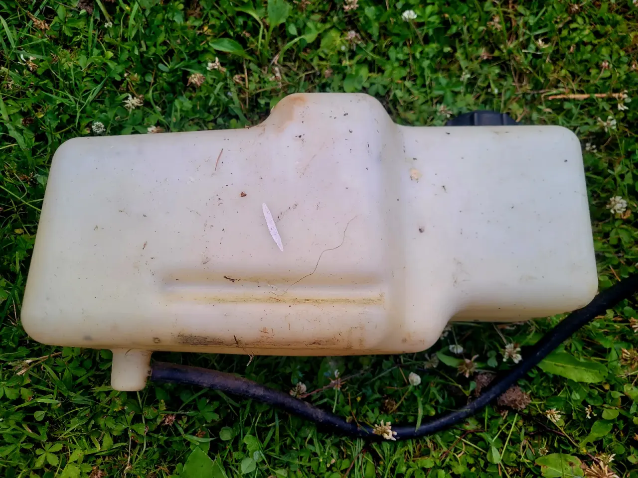 Billede 4 - Benzintank til Stiga Park
