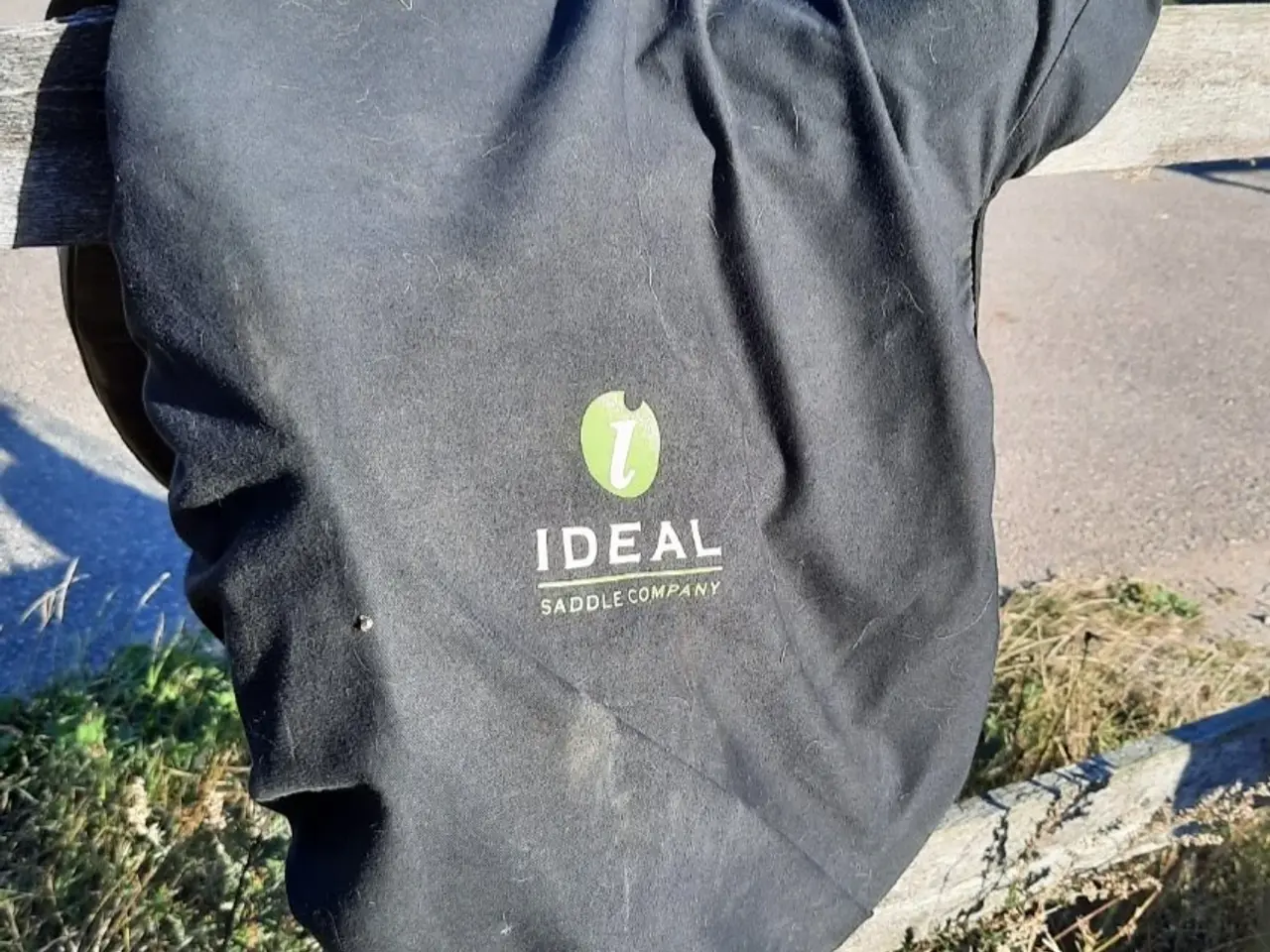 Billede 1 - Dressursadel Ideal susanne