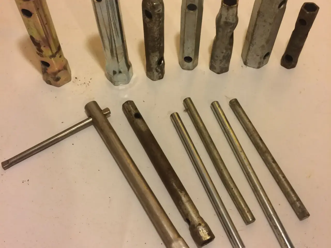 Billede 1 - Div. Umbrako+ring-/gafelmøgler KUN a 1,32kr