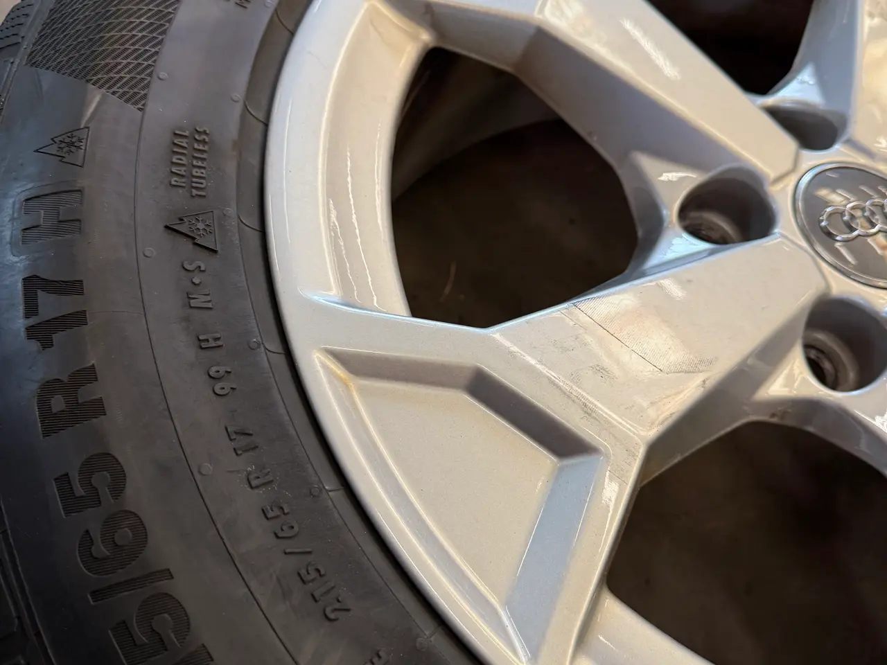 Billede 2 - Audi (Q3) Alufælge 5x112 R17