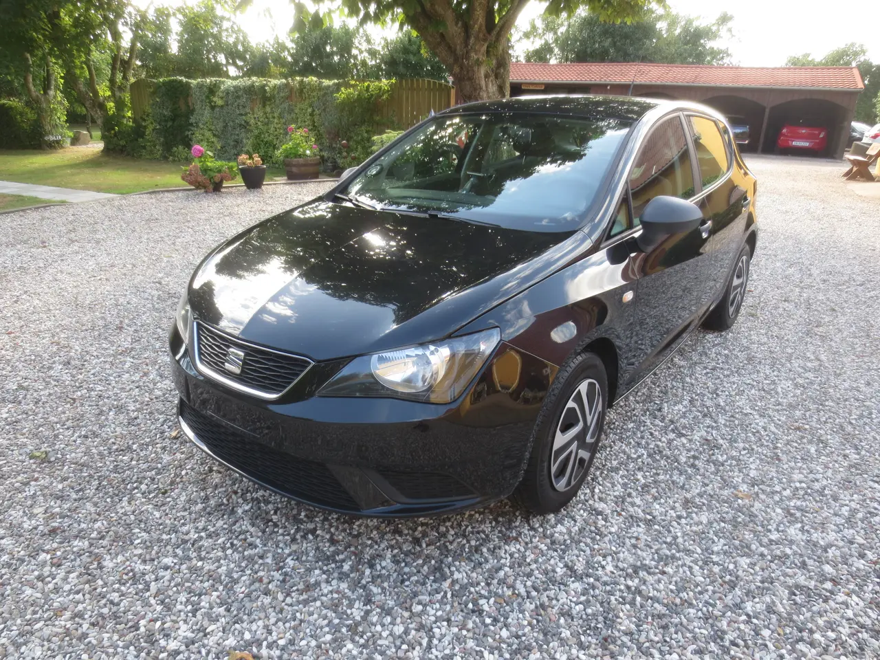 Billede 2 - Pæn Seat Ibiza 1.2 i År 15. Nysynet.
