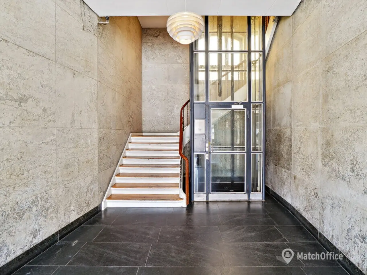 Billede 31 - I hjertet af København, øverst med elevator