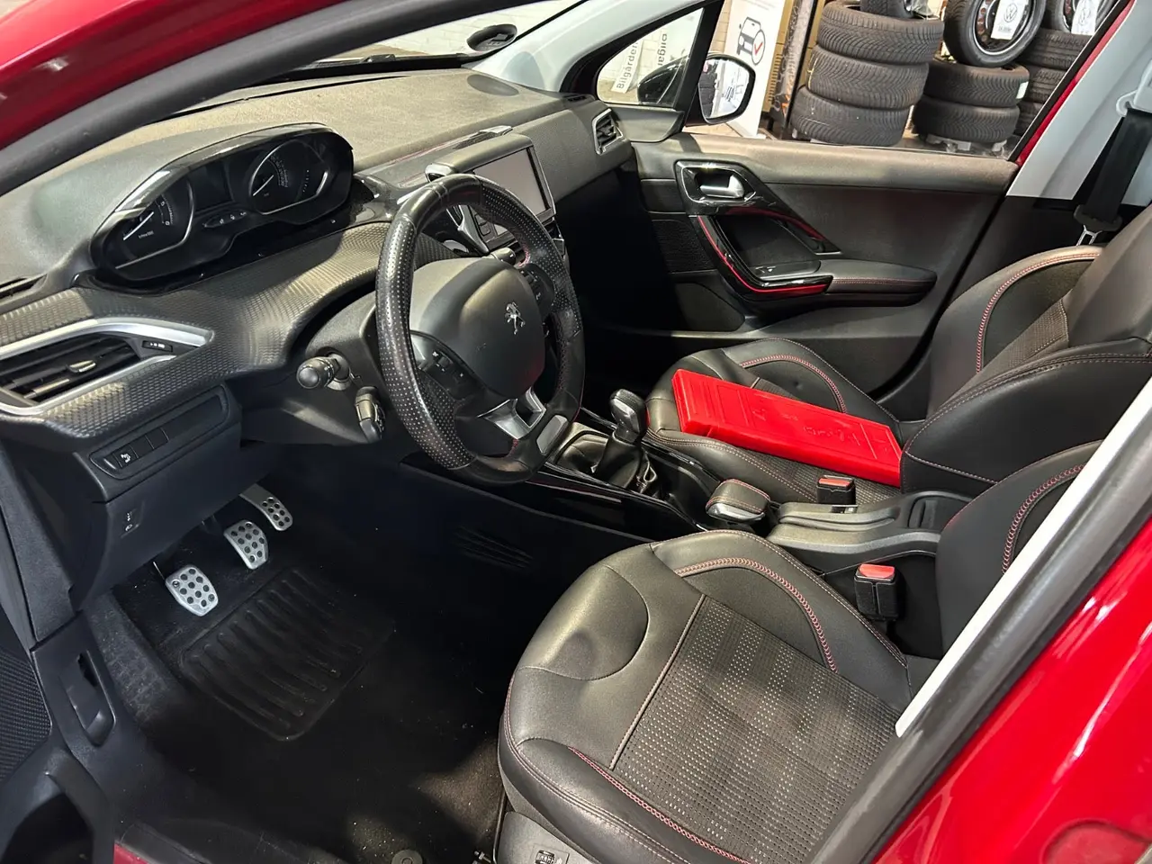 Billede 3 - Peugeot 2008 1,6 BlueHDi 100 GT Line Sky