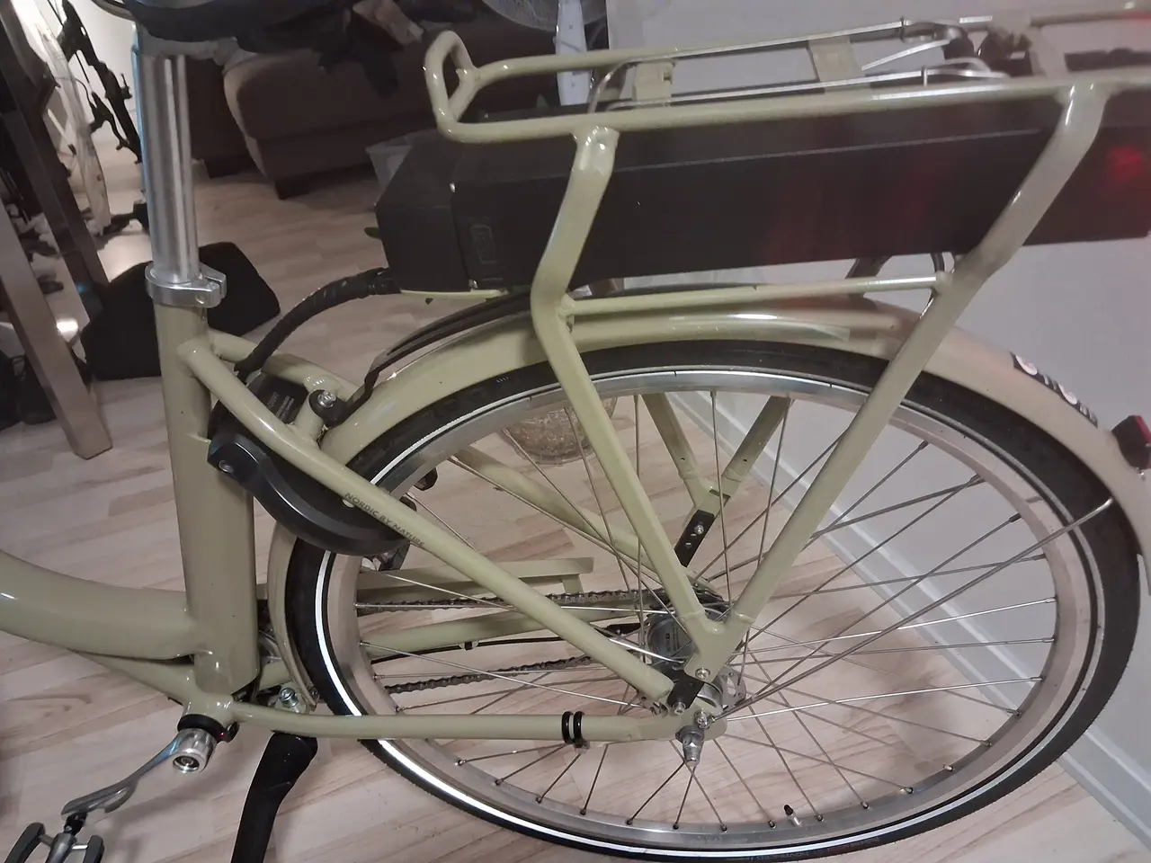 Billede 4 - Companion E1.0 lysebrun årgang 2026 elcykel
