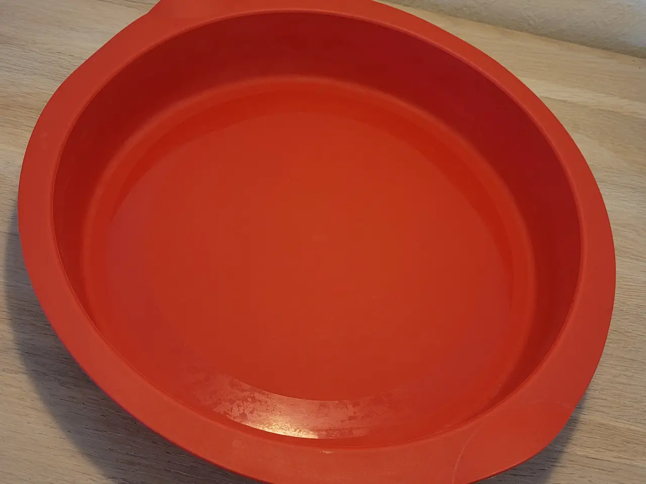 Billede 1 - Tupperware silikone kage/ tærte form