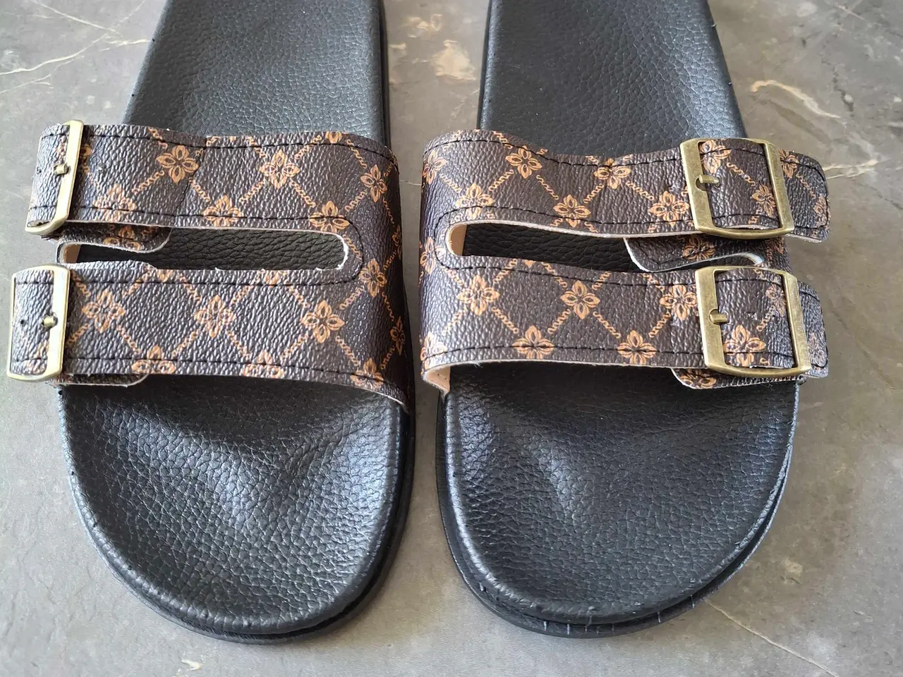 Billede 1 - Sandaler