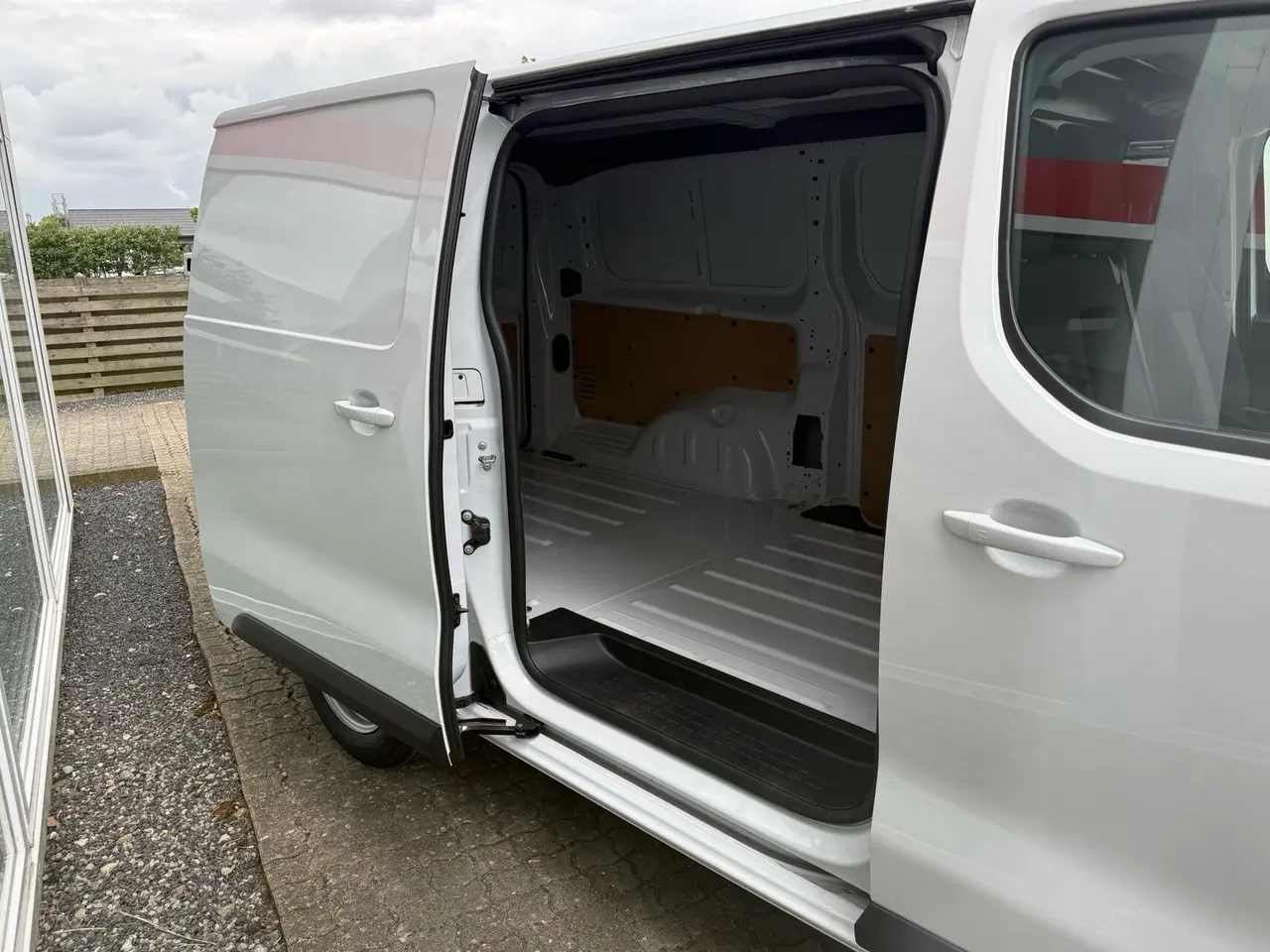 Billede 16 - Peugeot Expert L3 2,0 BlueHDi Premium 144HK Van 6g