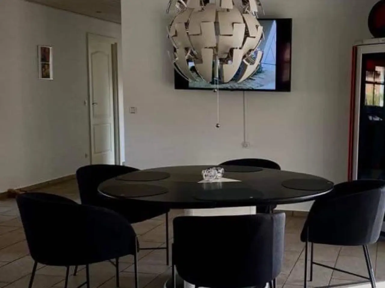 Billede 12 - Design bord og 8 stoler