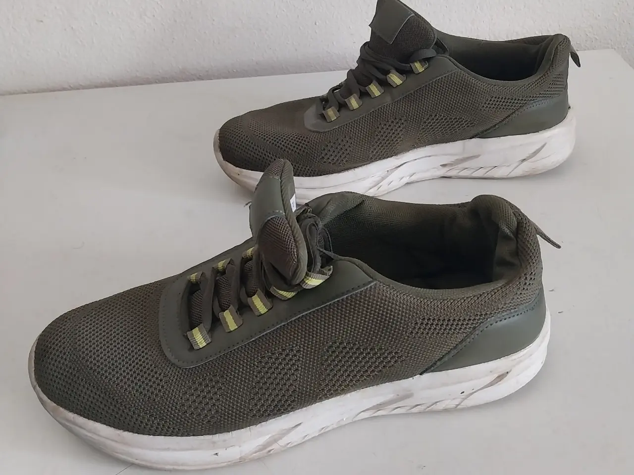 Billede 1 - Grønne sneakers str. 45