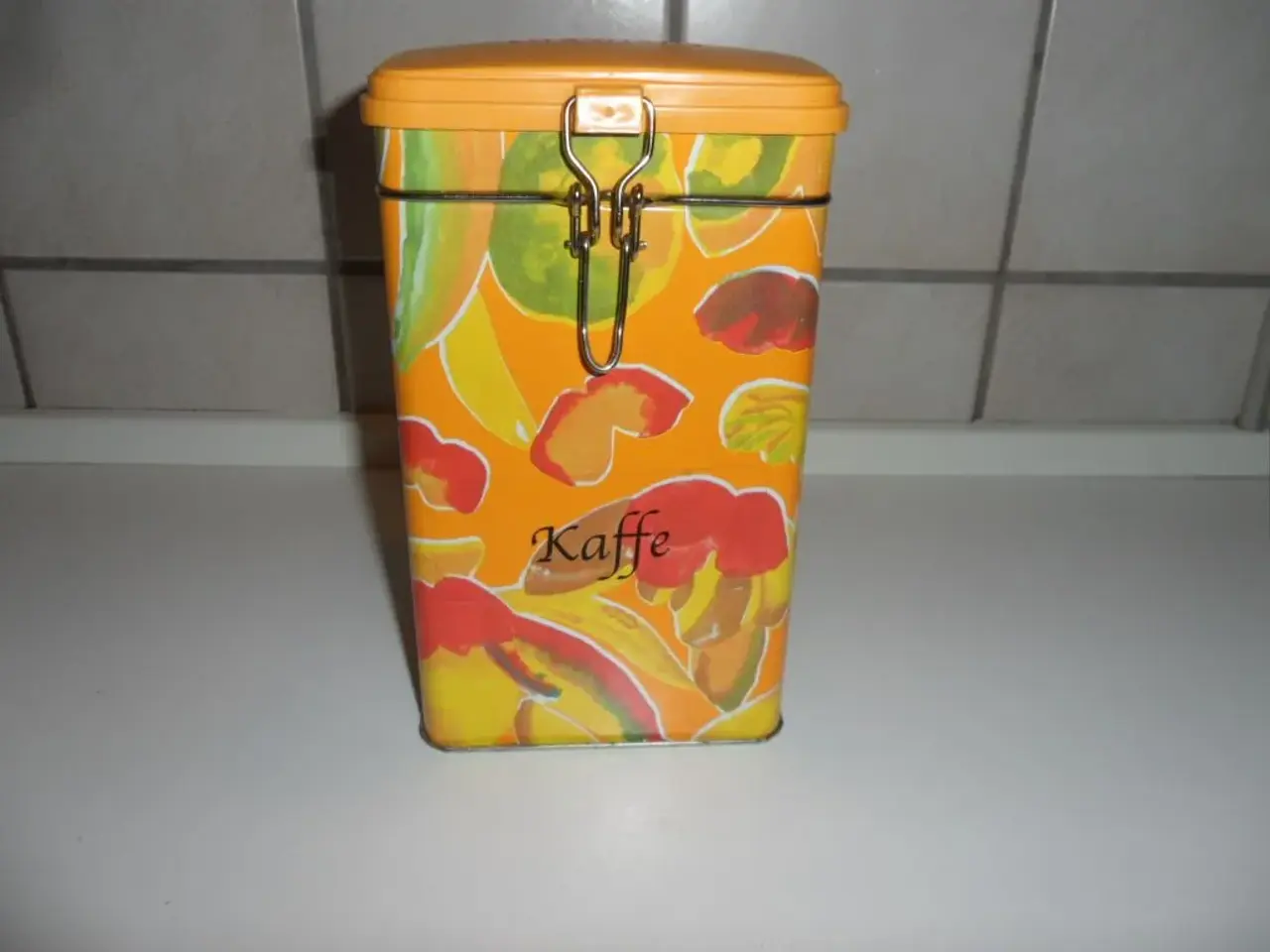 Billede 2 - Retro kaffe / te dåser 5 stk.