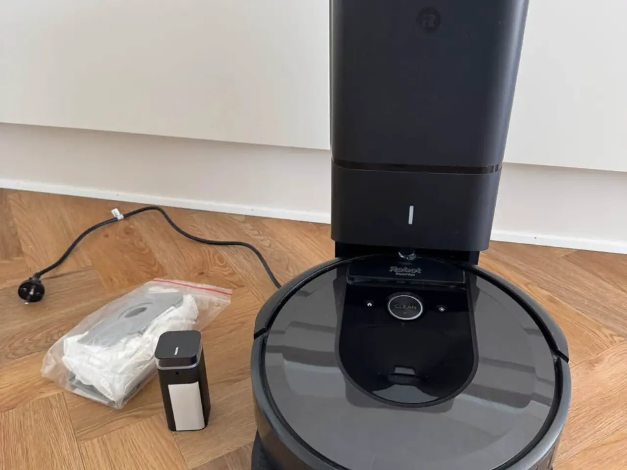 Billede 1 - Robot støvsuger