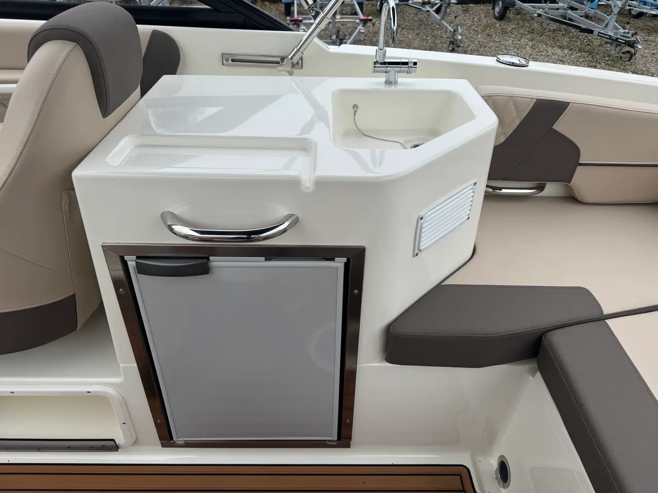 Billede 29 - VR6 Cuddy med 300 hk Mercruiser-EFI V8 6,2L og 2700 kg Variant Bådtrailer