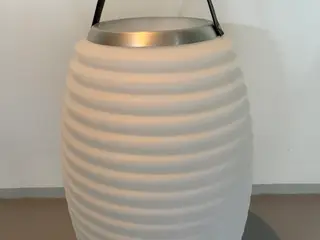 Vinkøler med højttaler og LED lys