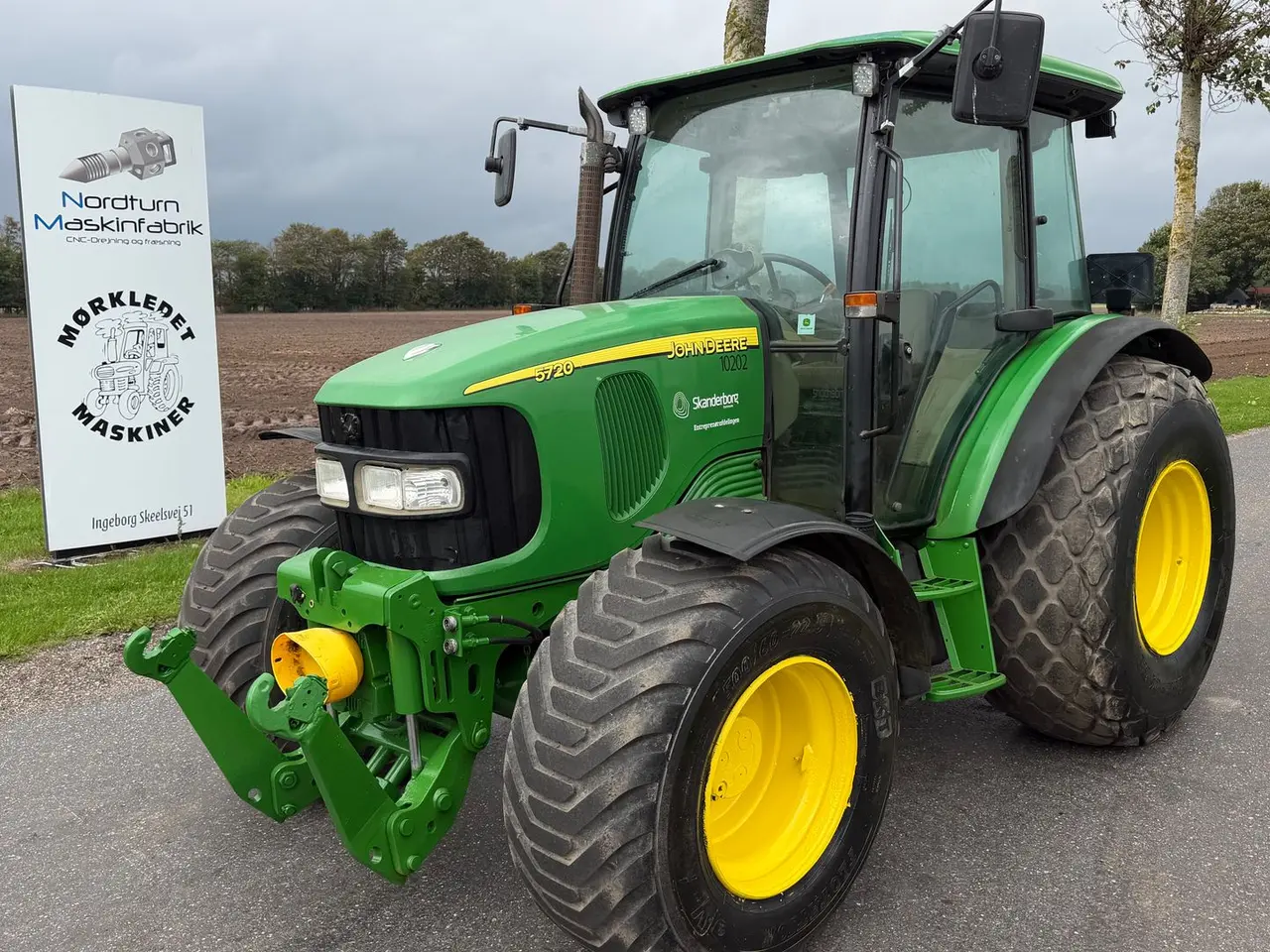 Billede 1 - John Deere 5720 Fin bette traktor med frontlift samt front PTO
