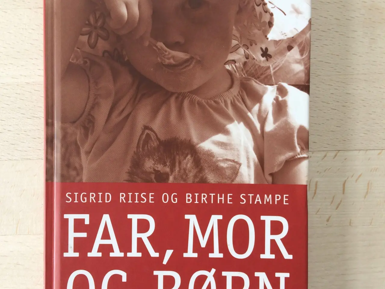 Billede 1 - Far, mor og børn, Riise og Stampe