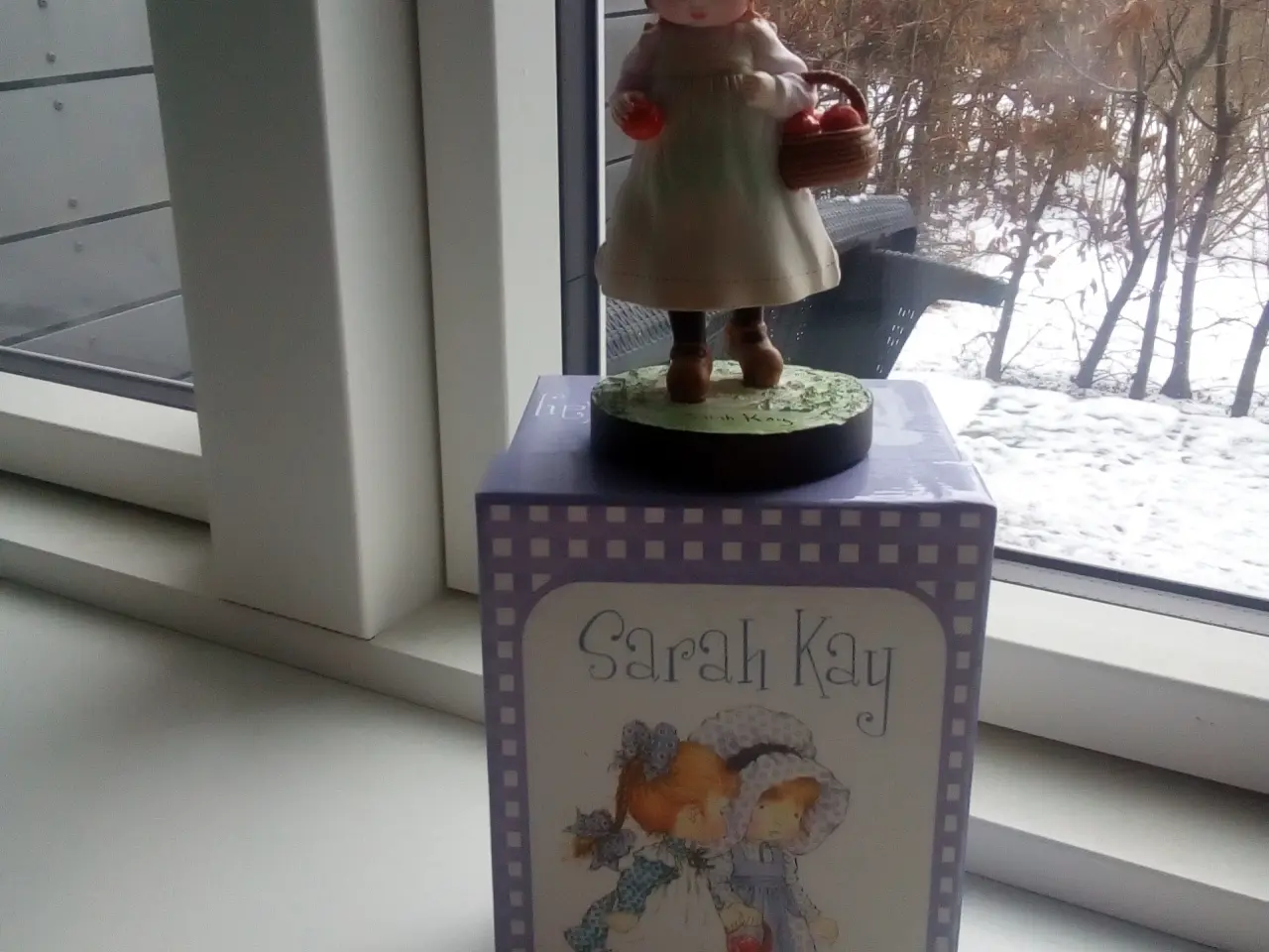 Billede 3 - Sarah Kay figurer,krus,blyanter,notesbog,kalender