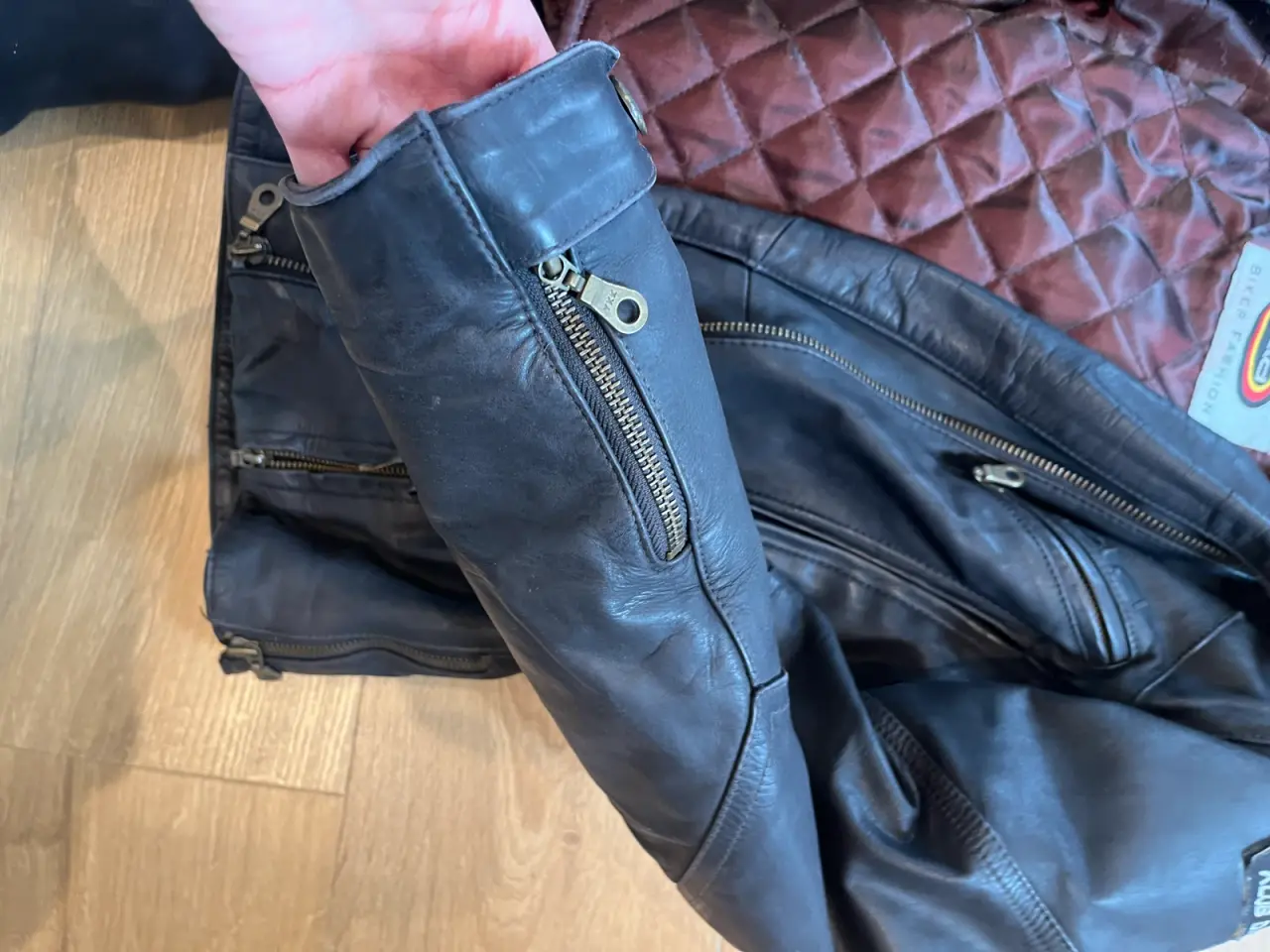 Billede 4 - Klassisk læderjakke motorcykeljakke sort str 36