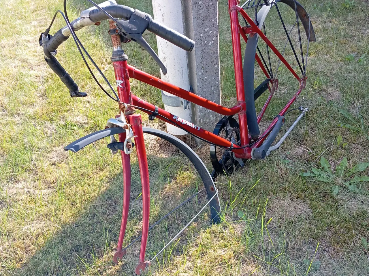 Billede 4 - RETRO Stel til rød damecykel, sælges Billigt.
