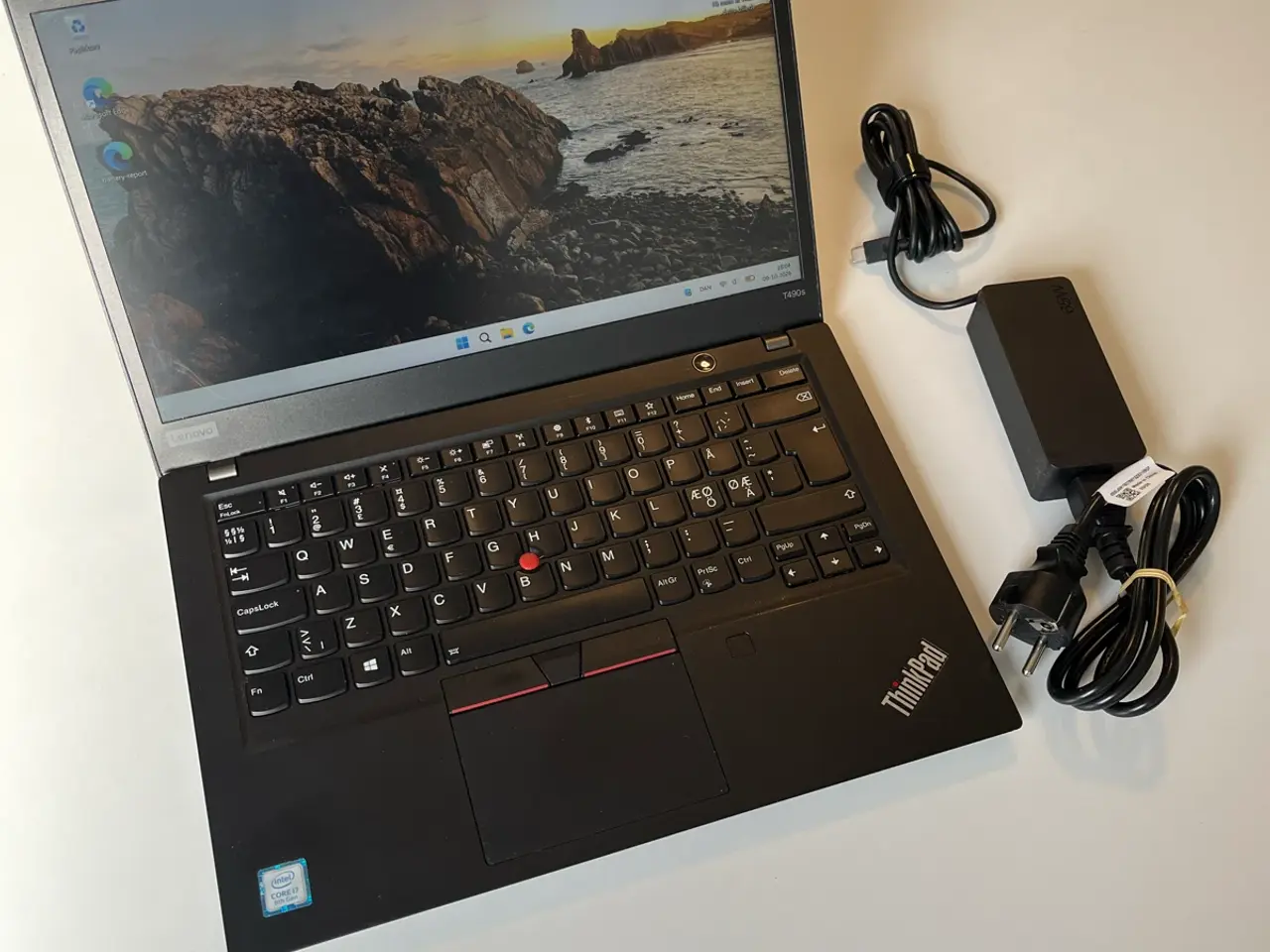 Billede 1 - Lenovo ThinkPad T490s med i7, 5G og Windows 11 Pro