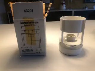 Lampe aldrig brugt, har 2