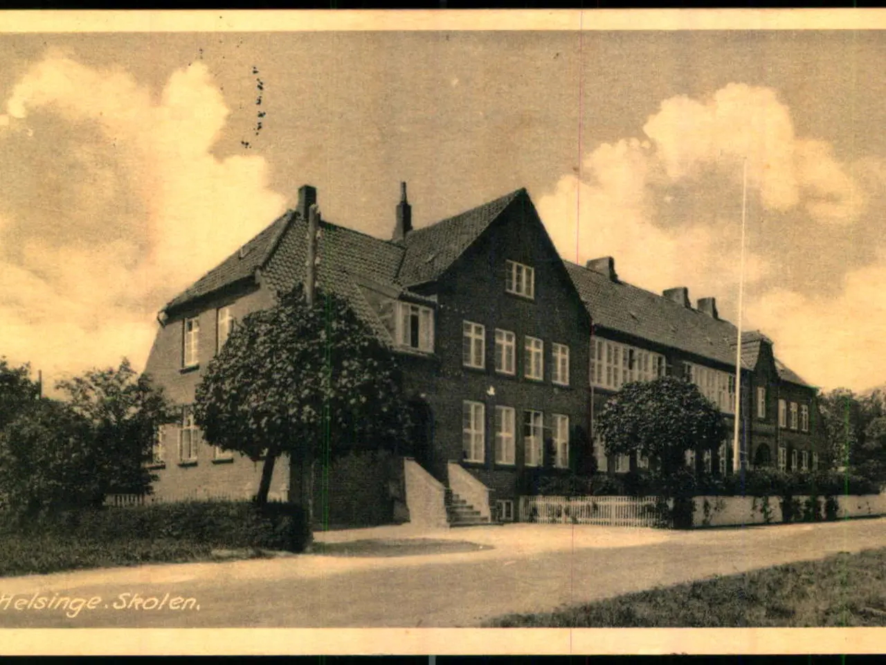 Billede 1 - Helsinge - Skolen - Rudolf Olsen 6621 - Brugt