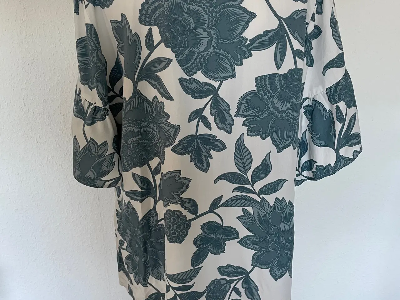 Billede 2 - Juna Rose, Bestseller bluse, str. 44