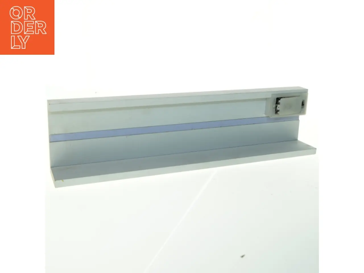 Billede 1 - Hylde med lys fra Just Light (str. 48x7x12 cm)