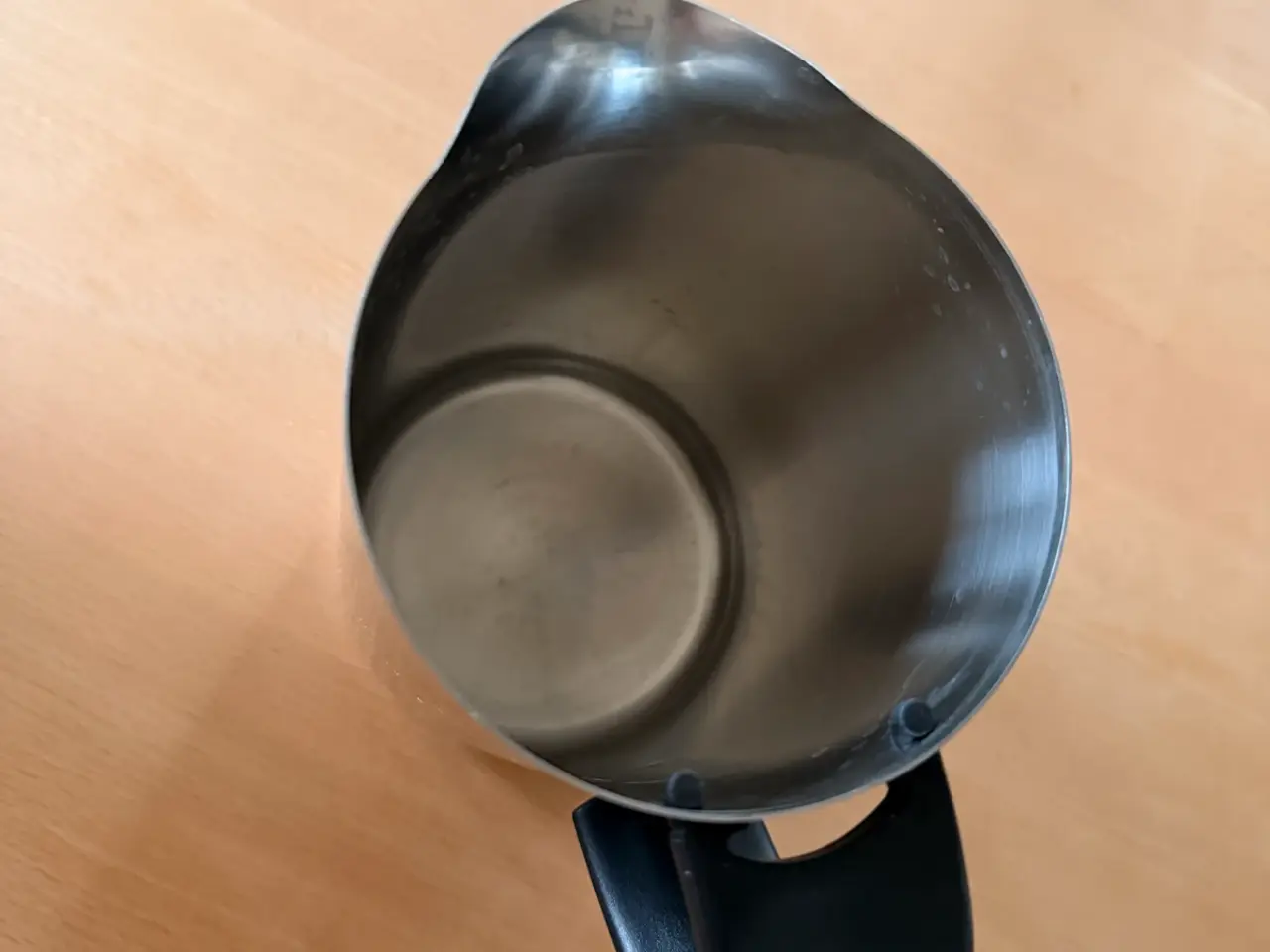 Billede 4 - Stelton stål kande med sort låg