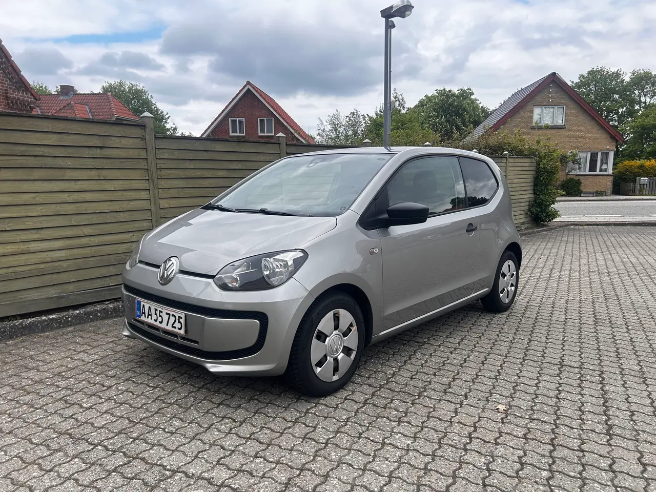 Billede 7 - Vw up lav km tal 