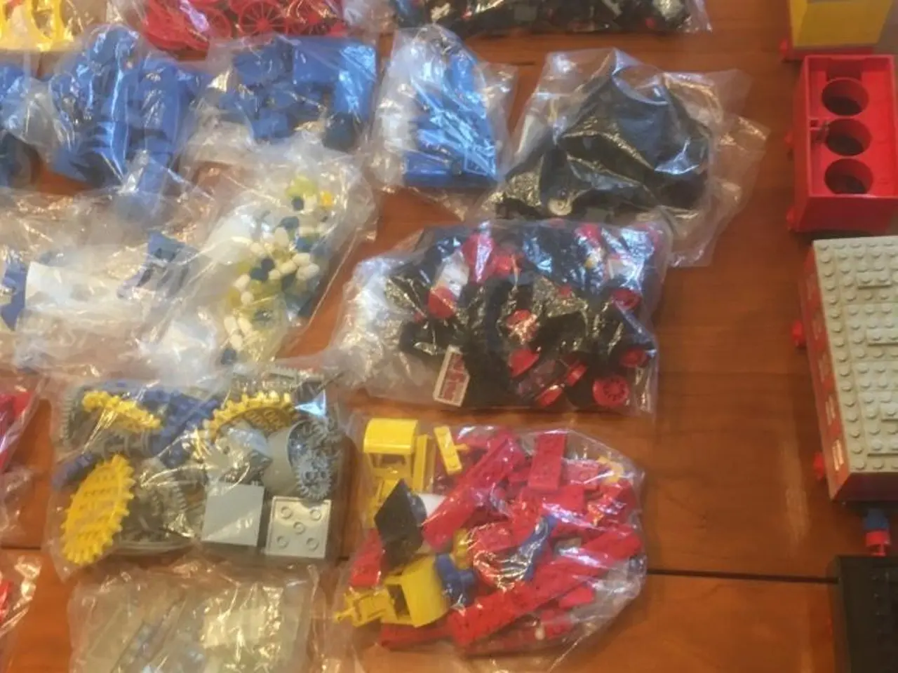 Billede 13 - Retro. Lego tog mm.