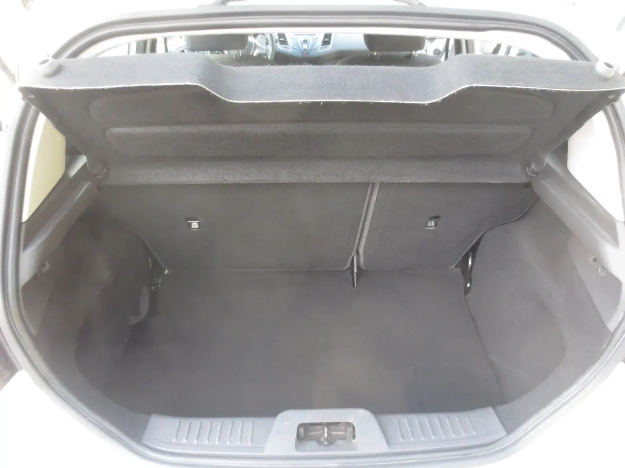 Billede 11 - Ford Fiesta 1.0 i 100 Hk År 15. Nysynet.