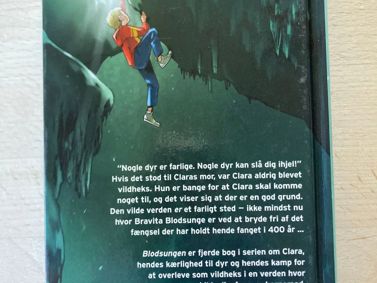 Billede 2 - Vildheks nr. 4, Blodsungen, Lene Kaaberbøl