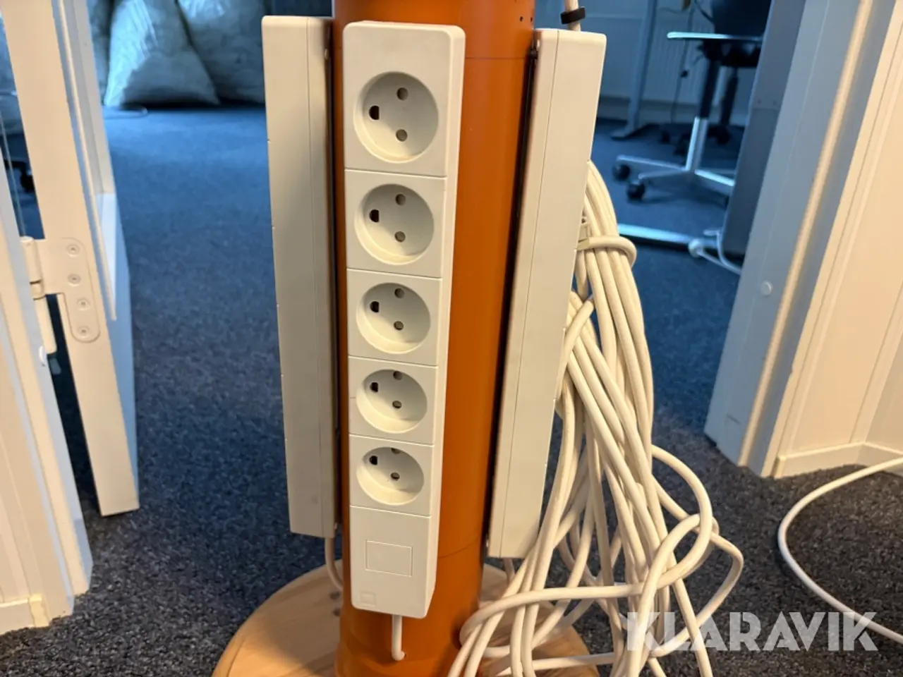 Billede 5 - Strømsøjler / 60 230V stik - 3 styk