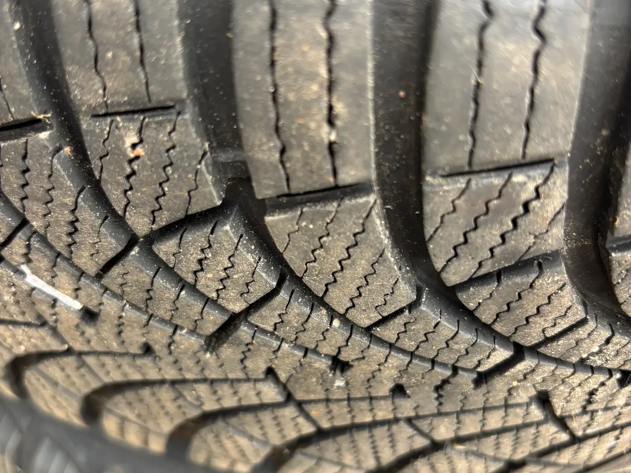 Billede 9 - Originale VW fælge til Passat/Golf med vinterdæk