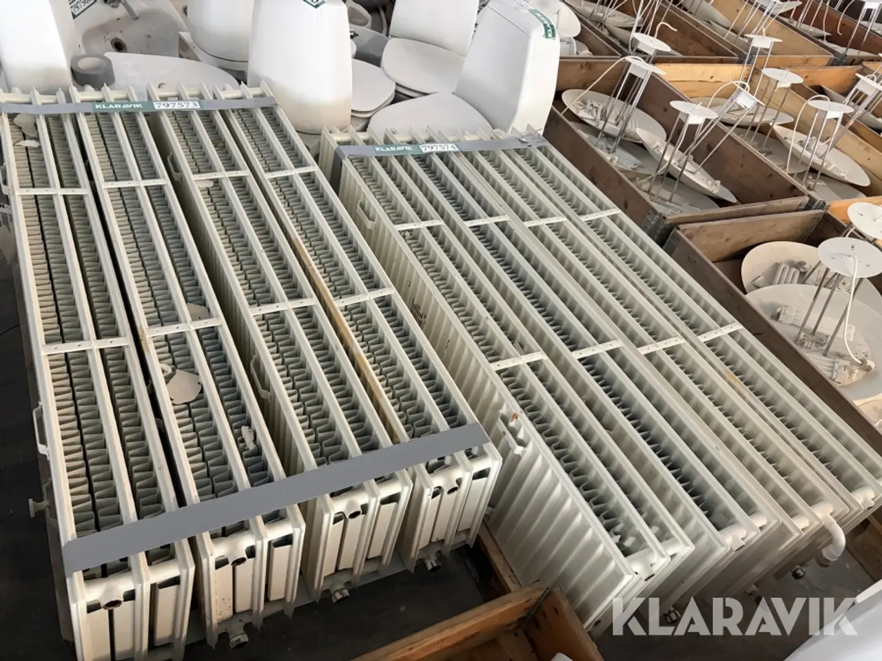 Billede 1 - Radiatorer KVIK 355 3PK 8 Styk fordelt på 2 paller