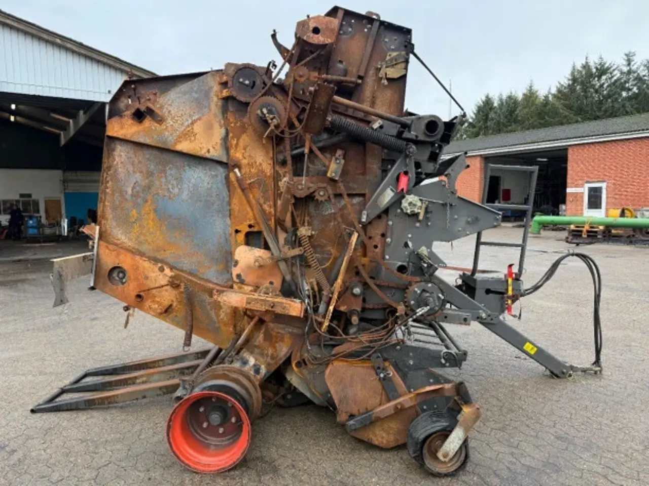 Billede 1 - Claas Variant 385RC (Sælges i Dele/For parts)