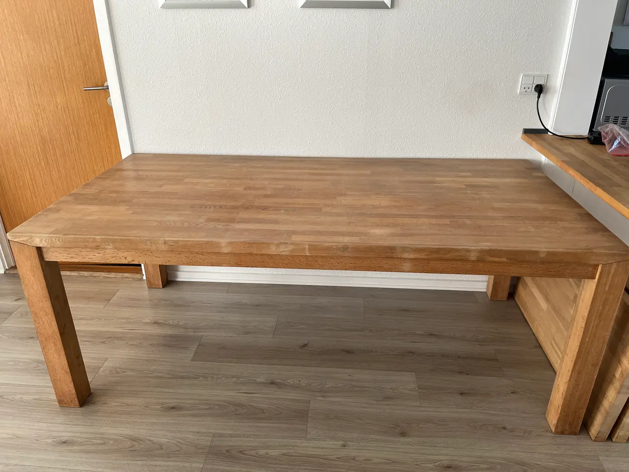 Billede 2 - Massivt egetræsbord