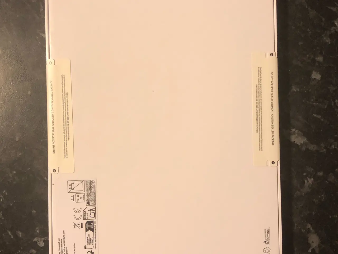 Billede 2 - Galaxy Tab S10 FE WIFI og Book Cover Keyboard Slim